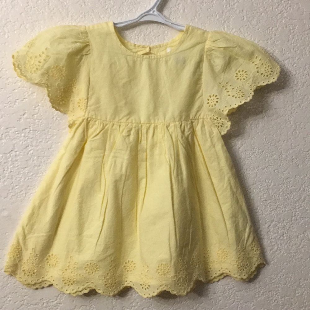 Girls Old Navy Sleeve Eyelet Dress for Toddler